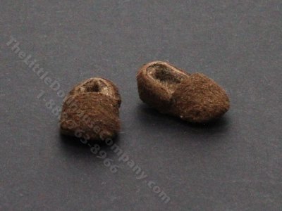 (image for) Miniature Brown Slippers for Dollhouses
