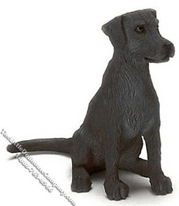 (image for) Miniature Sitting Black Lab for Dollhouses