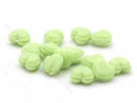 (image for) Miniature Lime Green Heart Macaron