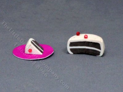 (image for) Miniature Chocolate Cake and Slice for Dollhouses
