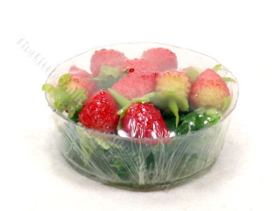 (image for) Miniature Package of Strawberries for Dollhouses
