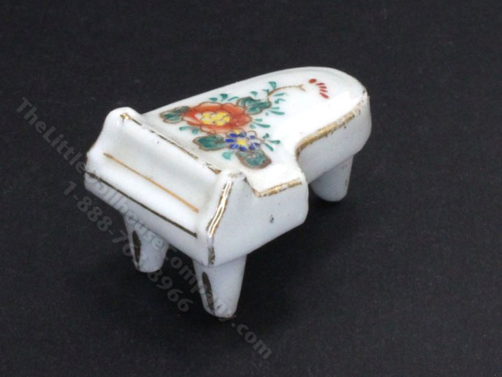 (image for) 1/2" Porcelain Piano for Dollhouses