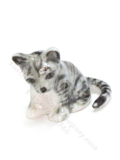 (image for) Miniature Sitting Gray Cat Statuette for Dollhouses