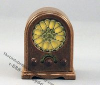 (image for) Dollhouse Scale Model Radio