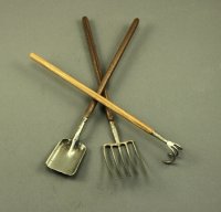 (image for) Dollhouse Scale Model Long Square Shovel