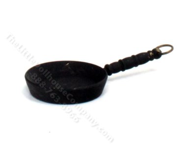 (image for) Vintage Miniature Cast Iron Frying Pan for Dollhouses