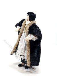 (image for) Miniature Handcrafted Vintage Renaissance Man Doll in Velvet