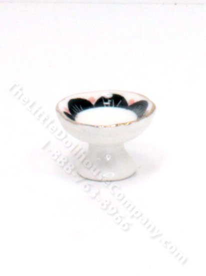(image for) Miniature Porcelain Cake Pedestal for Dollhouses
