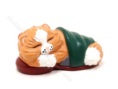 (image for) Vintage Miniature 1988 Christmas Kitten in Slipper for Dollhouses