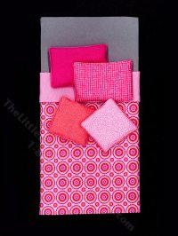 (image for) Miniature Single Pink Medallion Bedding Set