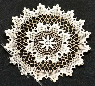 (image for) Miniature Laser Cut Doily for Dollhouses