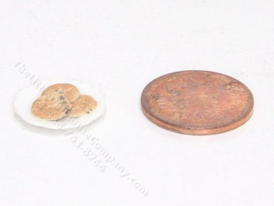 (image for) Miniature Chocolate Chip Cookies on a Tray