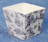 (image for) Miniature Decorated Garbage Can for Dollhouses