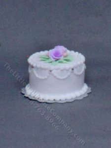 (image for) Dollhouse Scale Model White Cake w/Rose Decorations on Plate