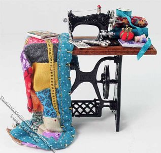 (image for) Miniature Treadle Sewing Machine by Bette Jo Chudy for Dollhouse