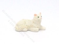 (image for) Dollhouse Scale Model Laying White Cat