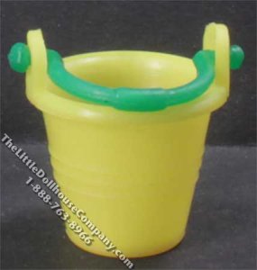 (image for) Miniature Yellow Beach Pail for Dollhouses