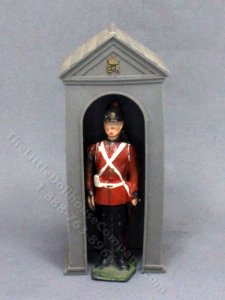 (image for) Miniature Guard and Guard House for Dollhouses