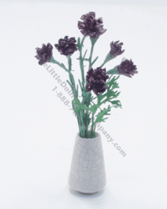 (image for) Miniature Purple Clove Flowers in Vase