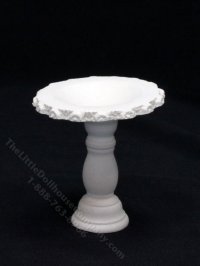 (image for) Miniature White Bird Bath for Dollhouses