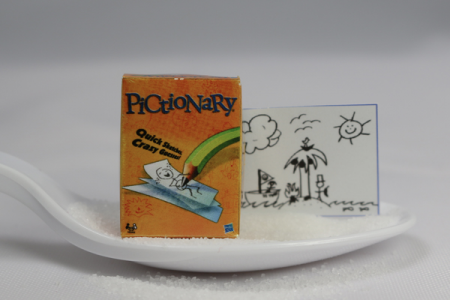 (image for) Miniature 'Pictionary' Board Game