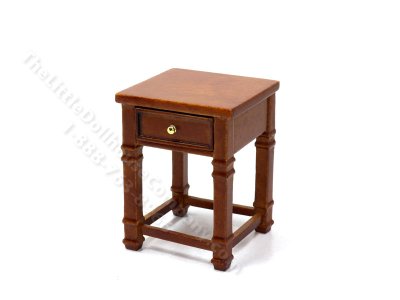 (image for) Miniature End Table 1900-1925 in Walnut