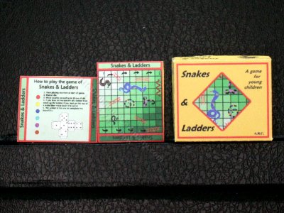 (image for) Miniature Snakes and Ladders Board Game