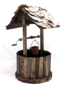 (image for) Miniature Rustic Wooden Well for Dollhouses