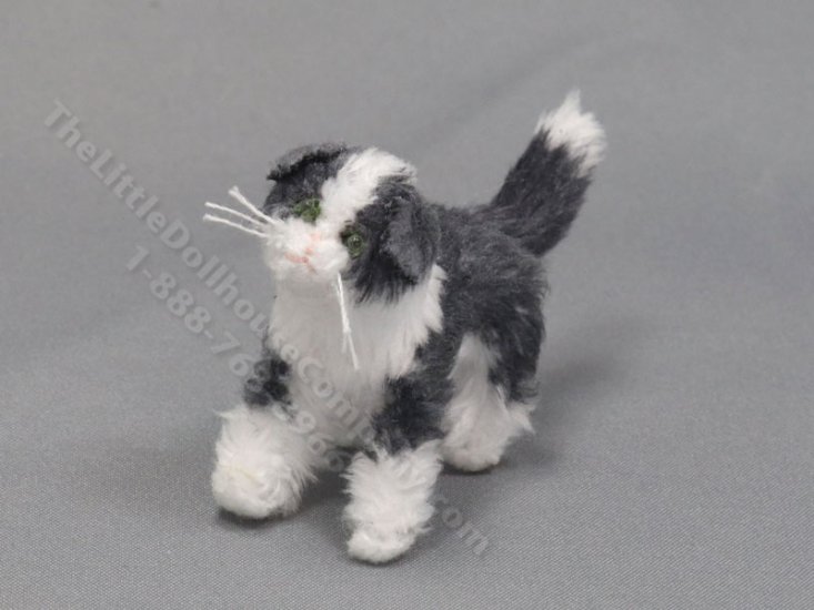 (image for) Miniature Long Haired Cat by Marie W. Evans - Dark Grey/White