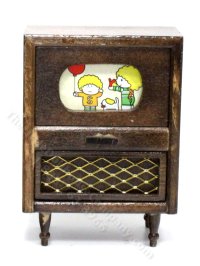 (image for) Miniature Antique Television for Dollhouses