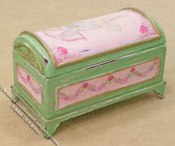 (image for) Miniature Decorated Trunk for Dollhouses