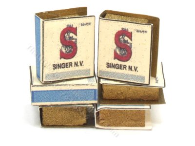 (image for) Miniature Singer Sewing Machine Book by Taylor Jade