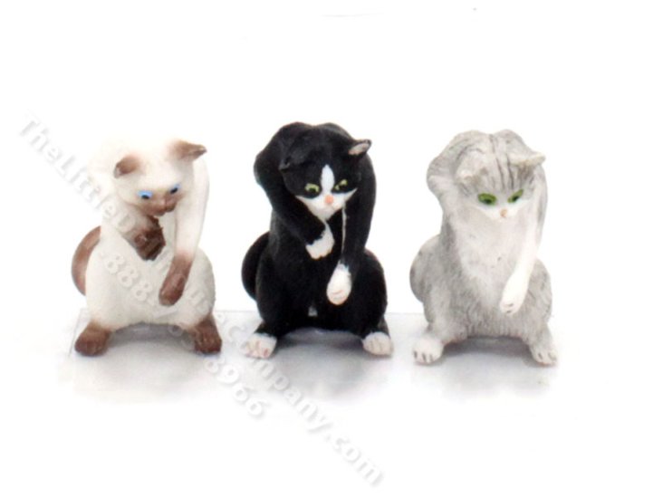 (image for) Dollhouse Standing Reaching Cat For Dollhouses