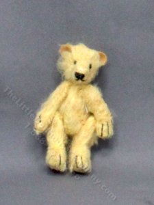 (image for) Miniature Yellow Fuzzy Stuffed Bear by Betty Miniaturen