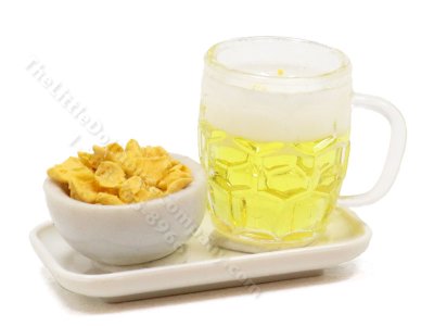 (image for) Dollhouse Scale Model Beer Mug and Bowl of Snacks on Tray