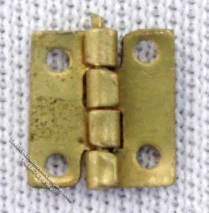 (image for) Miniature Hinge for Dollhouse Scale Models