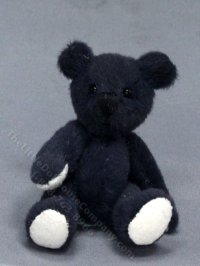 (image for) Dollhouse Scale Model Black Bear