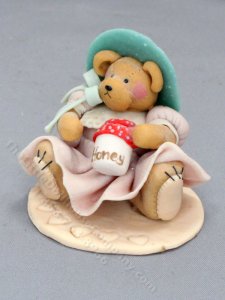 (image for) Miniature Bear with Honey Pot for Dollhouses