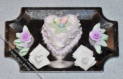 (image for) Dollhouse Scale Model Purple Heart Cake Platter