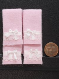 (image for) Miniature Pink 4-Piece Lace and Ribbon Trim Towel Set