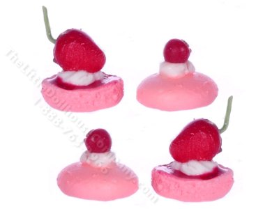 (image for) Miniature 4 Assorted Strawberry Tarts for Dollhouses