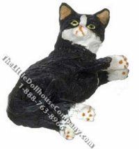 (image for) Dollhouse Scale Model Laying Black & White Socks Cat