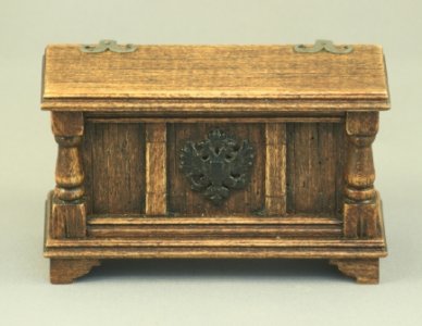 (image for) Carved Chest
