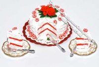 (image for) Dollhouse Scale Model Candy Heart Cake with 2 Slices
