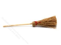 (image for) Miniature Straw Broom for Dollhouses