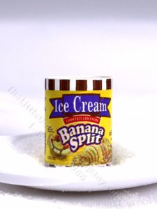 (image for) Miniature Banana Ice Cream Tub