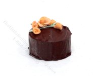 (image for) Miniature Chocoalte Cake for Dollhouses