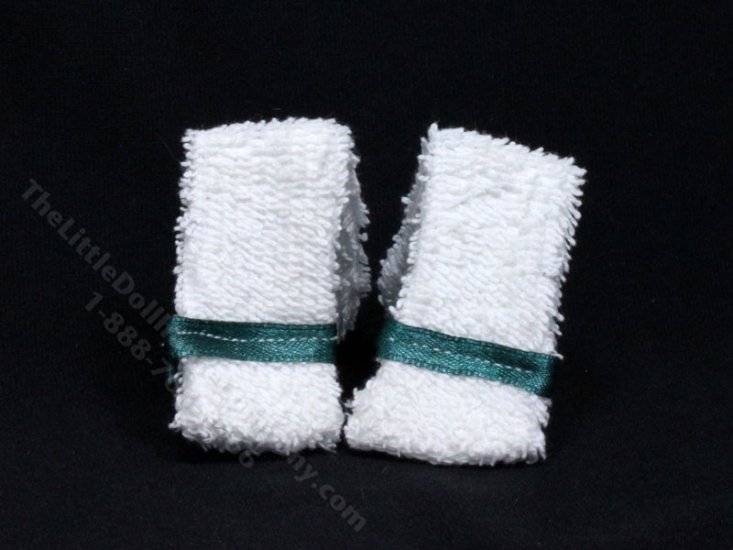 (image for) Miniature Bathroom Towels for Dollhouses