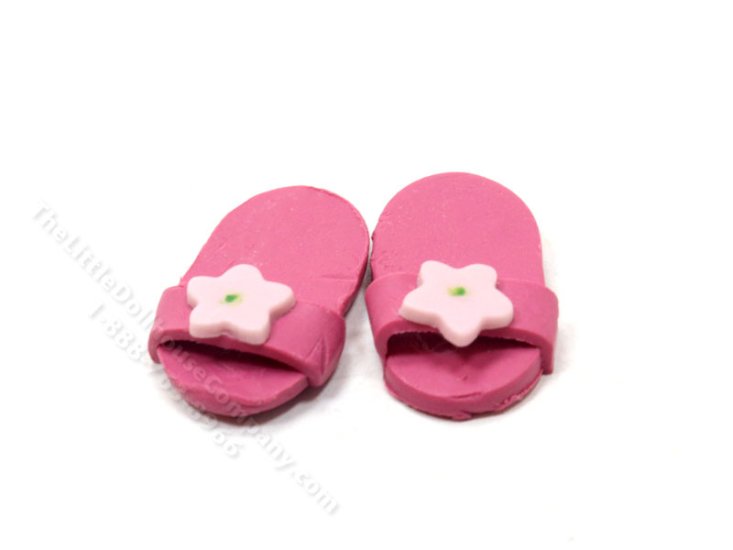 (image for) Miniature Pink Sandals for Dollhouses