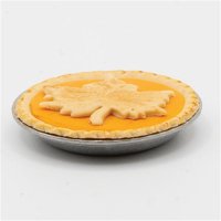 (image for) Miniature Pumpkin Pie with Leaf Design for Dollhouses